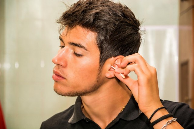 Lekari objasnili: Opasno je èistiti uši štapiæima